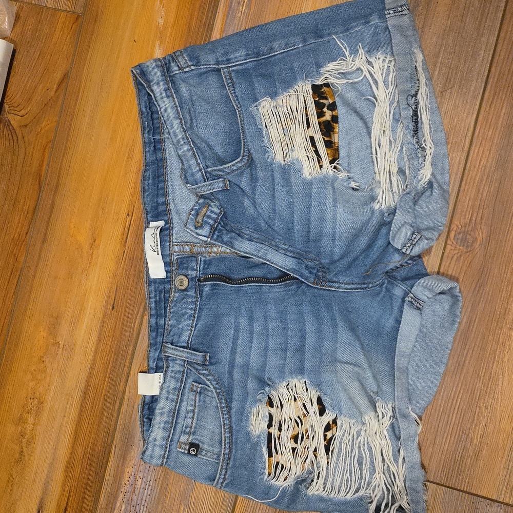 Kancan Blue Ripped Jean Shorts with Leopard Accent - Picture 2 of 5